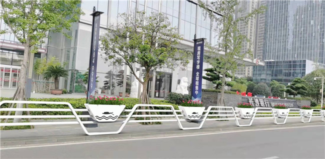 道路護(hù)欄